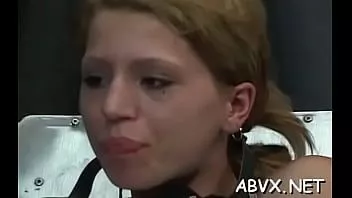play Minx e reggiseno voluttuosi stanno giocando con la sua caverna