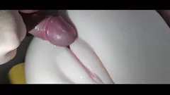 play Difícil de penetrar na bunda adolescente é fodida com um brinquedo