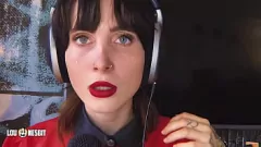 Reproduzir LATEX Femdoms Lia Louise e Lou Nesbit no Roleplay BDSM ASMR