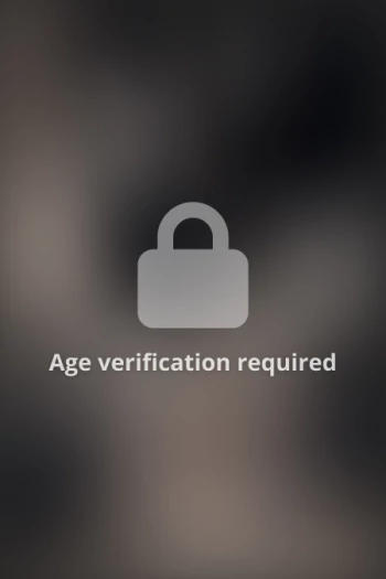 Bintang porno Nadia Noja