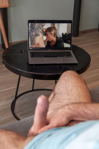 Bintang porno Doryann Marguet